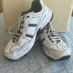Men’s Skechers Sport Shoes Size 12